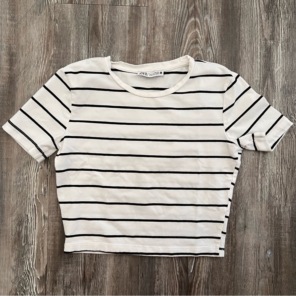 Zara Black and White Stripe Crop Top Babytee